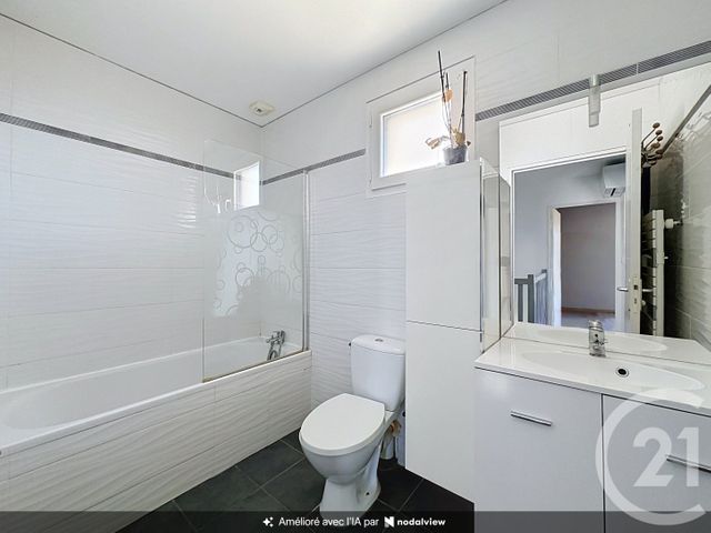 Maison &agrave; vendre - 6 pi&egrave;ces - 120 m2 - Chassieu - 69 - RHONE-ALPES