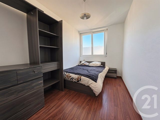 Appartement T4 &agrave; louer - 4 pi&egrave;ces - 64,66 m2 - Venissieux - 69 - RHONE-ALPES