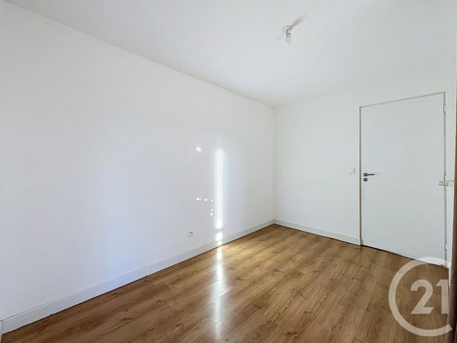 Maison &agrave; louer - 4 pi&egrave;ces - 112 m2 - St Symphorien D Ozon - 69 - RHONE-ALPES