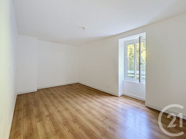 Maison &agrave; louer - 4 pi&egrave;ces - 112 m2 - St Symphorien D Ozon - 69 - RHONE-ALPES