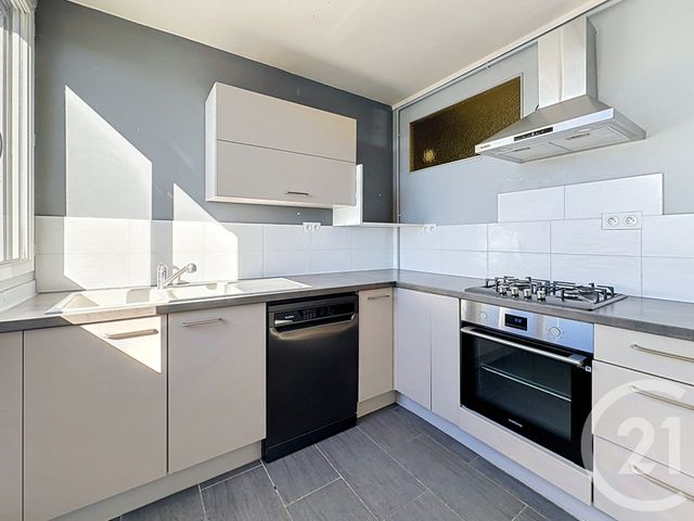 Appartement T3 &agrave; louer - 3 pi&egrave;ces - 64,12 m2 - Venissieux - 69 - RHONE-ALPES