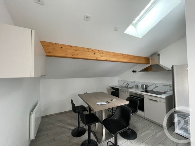 Appartement T2 &agrave; louer - 2 pi&egrave;ces - 60 m2 - Heyrieux - 38 - RHONE-ALPES