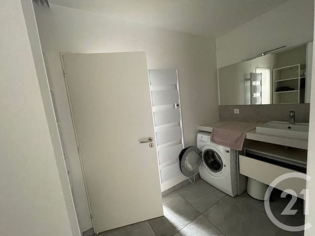 Appartement T2 &agrave; louer - 2 pi&egrave;ces - 60 m2 - Heyrieux - 38 - RHONE-ALPES