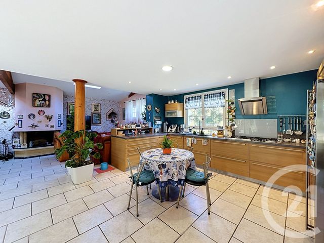 Maison &agrave; vendre - 7 pi&egrave;ces - 188,75 m2 - Charbonnieres Les Bains - 69 - RHONE-ALPES