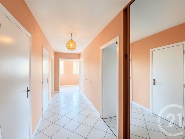 Appartement F4 &agrave; vendre - 3 pi&egrave;ces - 78 m2 - Grigny - 69 - RHONE-ALPES