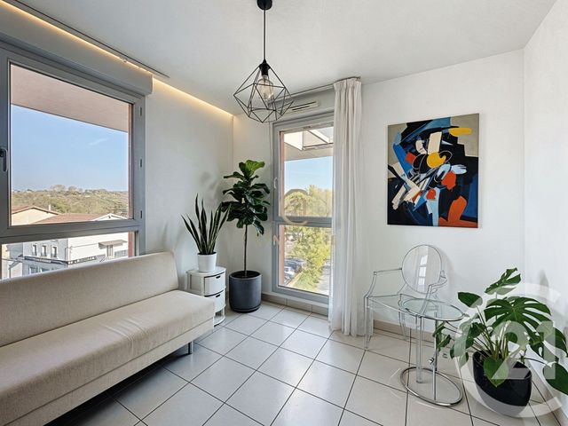 Appartement F4 &agrave; vendre - 5 pi&egrave;ces - 96 m2 - Grigny - 69 - RHONE-ALPES