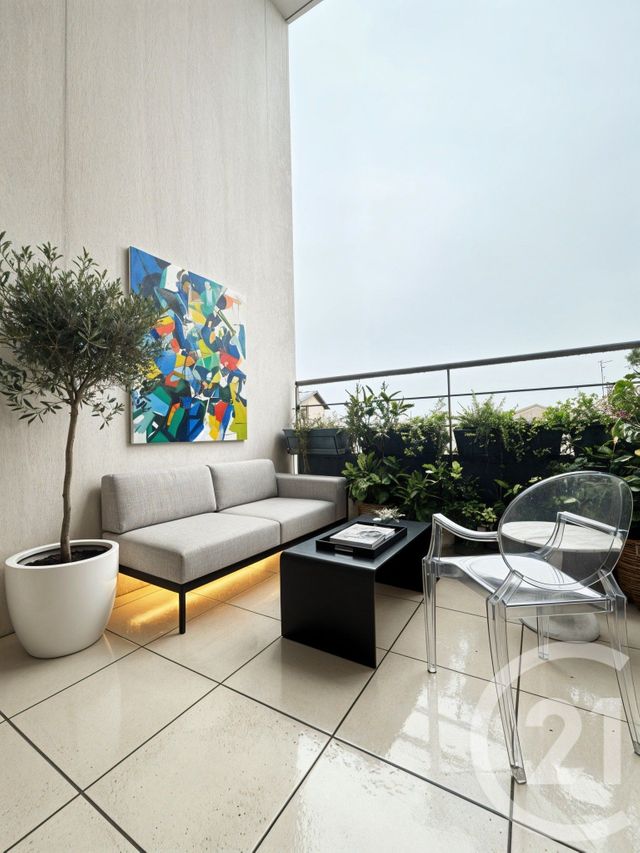 Appartement F4 &agrave; vendre - 5 pi&egrave;ces - 96 m2 - Grigny - 69 - RHONE-ALPES