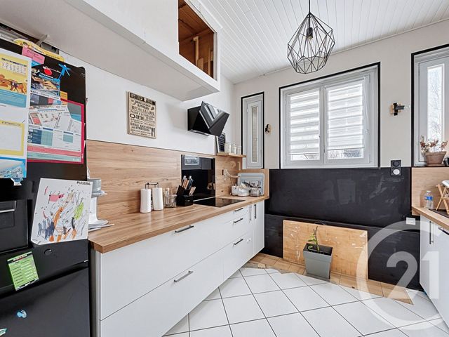 Appartement F3 à vendre - 3 pièces - 70,50 m2 - Grigny - 69 - RHONE-ALPES