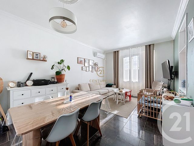 Appartement F3 à vendre - 3 pièces - 70,50 m2 - Grigny - 69 - RHONE-ALPES