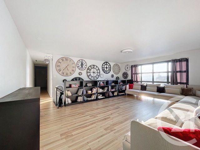 Maison à vendre - 6 pièces - 295 m2 - St Martin La Plaine - 42 - RHONE-ALPES