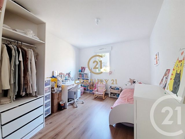 Appartement F4 à vendre - 4 pièces - 81,68 m2 - Grigny - 69 - RHONE-ALPES