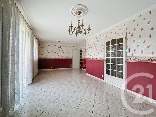 Appartement F4 &agrave; vendre - 4 pi&egrave;ces - 74,43 m2 - Grigny - 69 - RHONE-ALPES