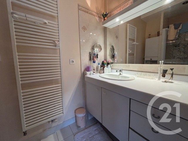 Maison &agrave; vendre - 5 pi&egrave;ces - 146 m2 - Grigny - 69 - RHONE-ALPES