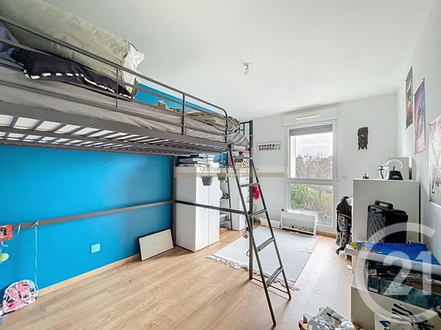 Appartement &agrave; vendre - 4 pi&egrave;ces - 80,80 m2 - Decines Charpieu - 69 - RHONE-ALPES