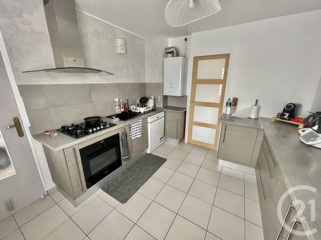 Appartement F3 &agrave; louer - 3 pi&egrave;ces - 67,31 m2 - Givors - 69 - RHONE-ALPES