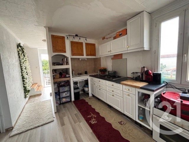 Appartement F4 &agrave; vendre - 4 pi&egrave;ces - 66,25 m2 - Grigny - 69 - RHONE-ALPES