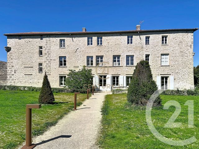 Appartement F2 &agrave; louer - 2 pi&egrave;ces - 47 m2 - Chassagny - 69 - RHONE-ALPES