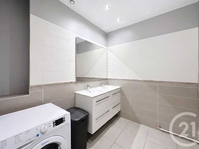 Appartement &agrave; vendre - 5 pi&egrave;ces - 98 m2 - St Etienne - 42 - RHONE-ALPES