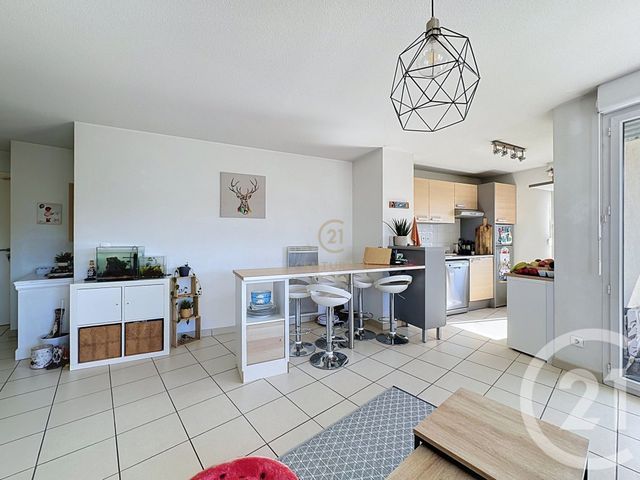 Appartement T3 &agrave; vendre - 4 pi&egrave;ces - 62 m2 - Grigny - 69 - RHONE-ALPES