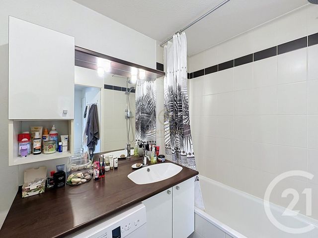 Appartement T3 &agrave; vendre - 4 pi&egrave;ces - 62 m2 - Grigny - 69 - RHONE-ALPES