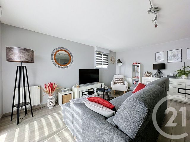 Appartement F4 &agrave; vendre - 4 pi&egrave;ces - 89 m2 - Grigny - 69 - RHONE-ALPES