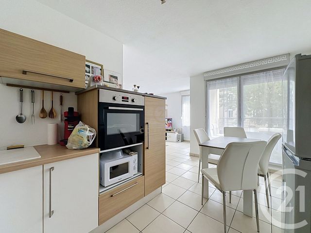 Appartement F3 &agrave; vendre - 3 pi&egrave;ces - 63 m2 - Grigny - 69 - RHONE-ALPES