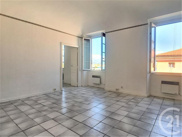 Appartement F2 à louer - 2 pièces - 55 m2 - Ajaccio - 201 - CORSE