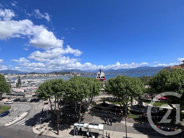 Appartement T4 à louer - 4 pièces - 103 m2 - Ajaccio - 201 - CORSE