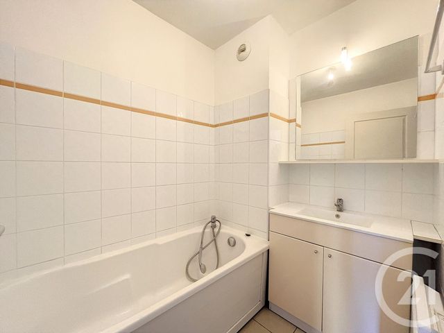 Appartement F2 à louer - 2 pièces - 45 m2 - Ajaccio - 201 - CORSE