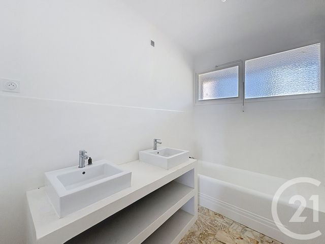 Appartement F4 à louer - 4 pièces - 117,33 m2 - Ajaccio - 201 - CORSE