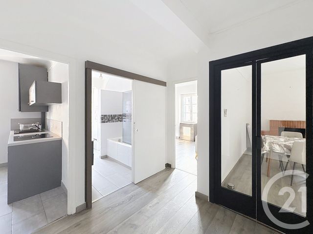 Appartement F3 à louer - 3 pièces - 65 m2 - Ajaccio - 201 - CORSE