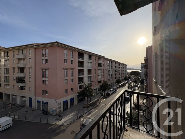 Appartement F3 à louer - 3 pièces - 65 m2 - Ajaccio - 201 - CORSE
