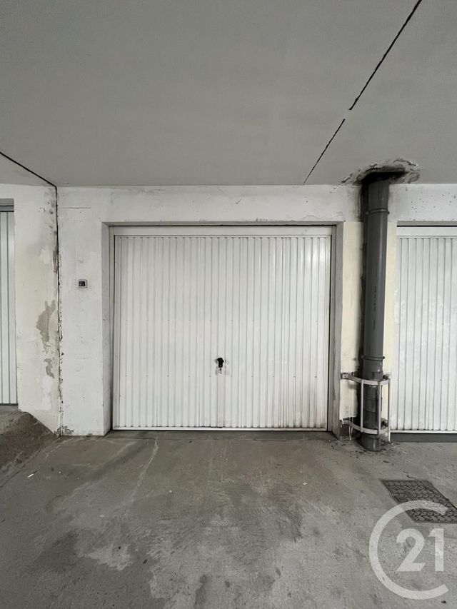 Parking à louer - 18 m2 - Ajaccio - 201 - CORSE