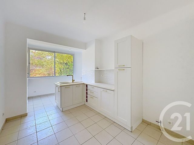 Appartement F4 à louer - 4 pièces - 94 m2 - Ajaccio - 201 - CORSE