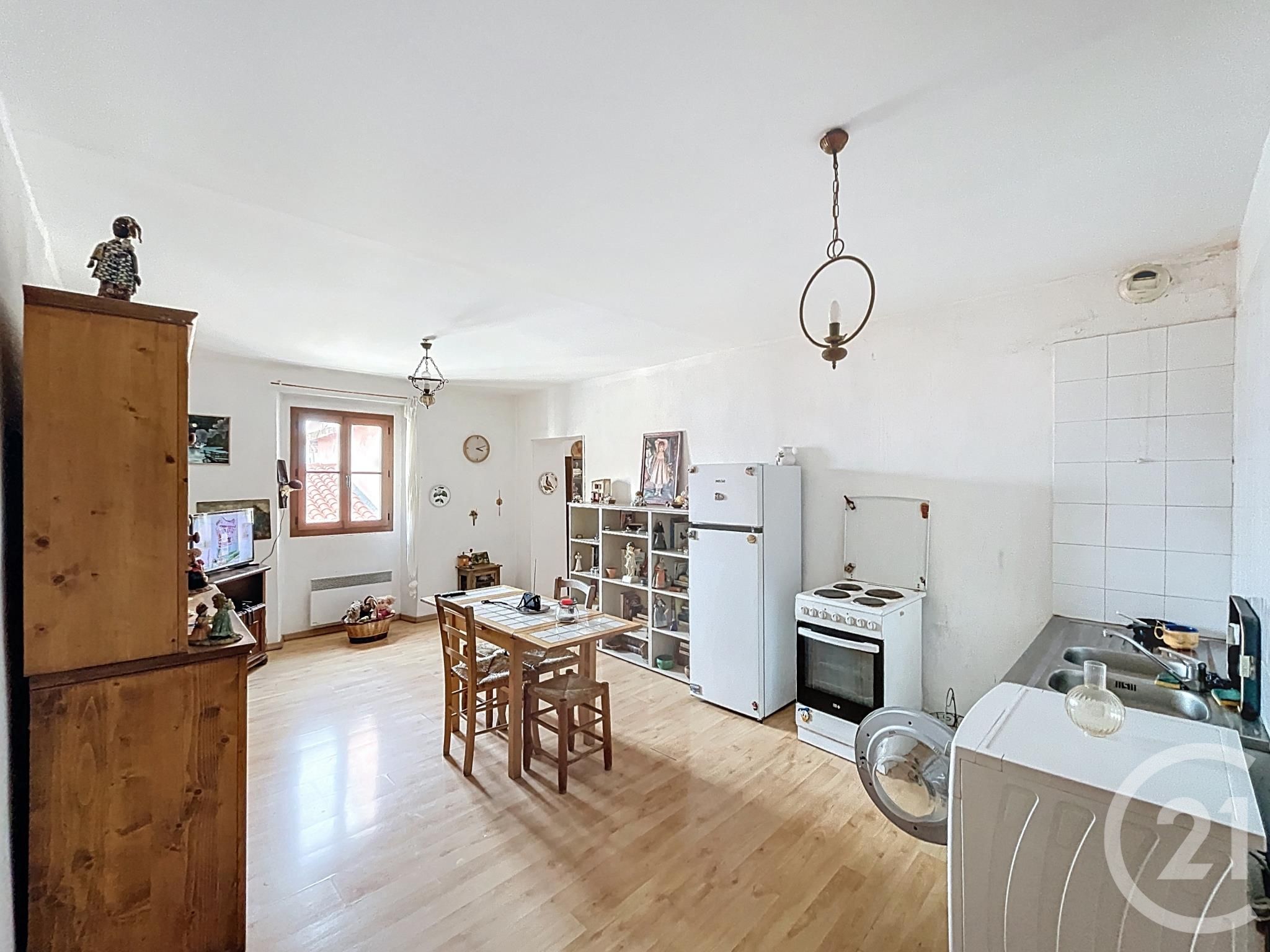 Appartement F3 à vendre - 3 pièces - 50 m2 - Ajaccio - 201 - CORSE — 3