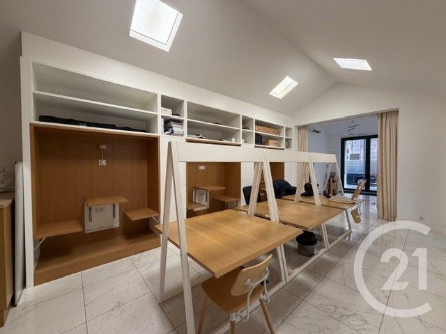 Bureaux à louer - 100.0 m2 - 201 - Corse-du-Sud