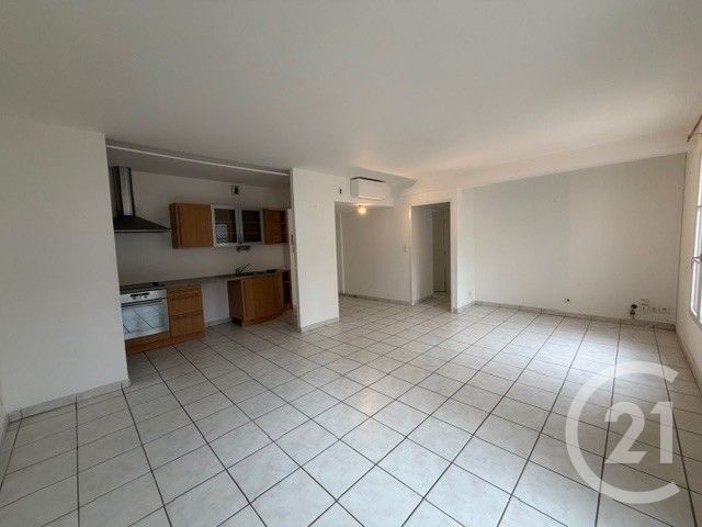 Appartement F3 &agrave; louer - 3 pi&egrave;ces - 60,79 m2 - Ajaccio - 201 - CORSE