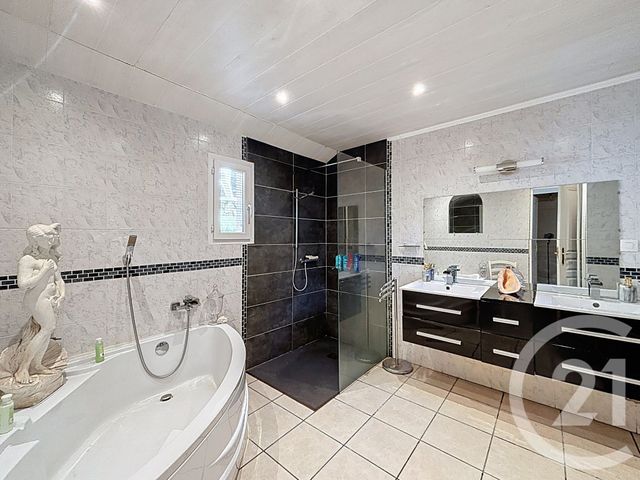 Maison &agrave; vendre - 6 pi&egrave;ces - 166,34 m2 - Ucciani - 201 - CORSE