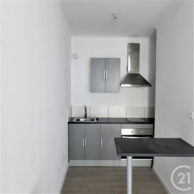 Appartement F1 &agrave; louer - 1 pi&egrave;ce - 32 m2 - Ajaccio - 201 - CORSE