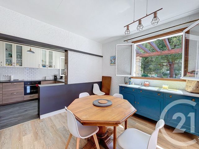 Maison &agrave; louer - 7 pi&egrave;ces - 135 m2 - Pietrosella - 201 - CORSE