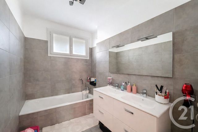 Appartement F4 &agrave; vendre - 4 pi&egrave;ces - 95,20 m2 - Ajaccio - 201 - CORSE