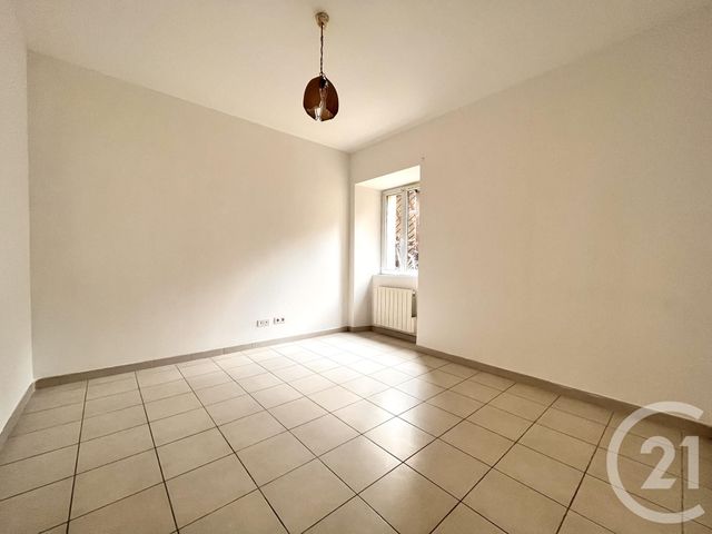 Appartement F3 &agrave; louer - 3 pi&egrave;ces - 70 m2 - Moca Croce - 201 - CORSE