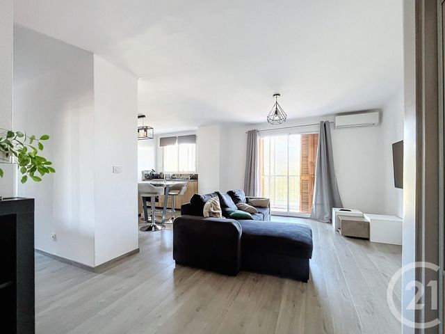 Appartement F2 &agrave; louer - 2 pi&egrave;ces - 50 m2 - Ajaccio - 201 - CORSE