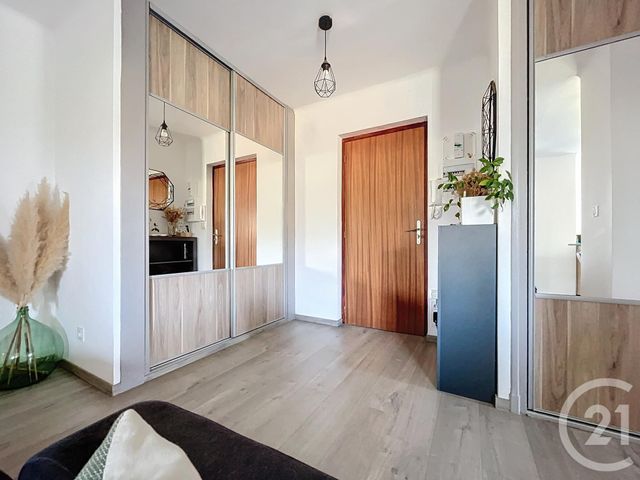 Appartement F2 &agrave; louer - 2 pi&egrave;ces - 50 m2 - Ajaccio - 201 - CORSE