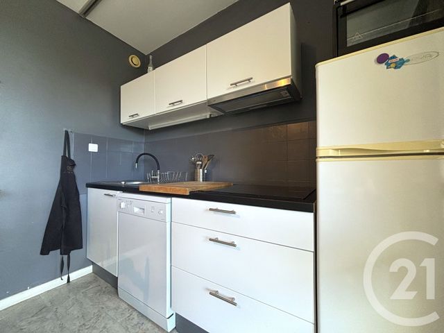 Appartement Studio &agrave; louer - 1 pi&egrave;ce - 25,52 m2 - Ajaccio - 201 - CORSE