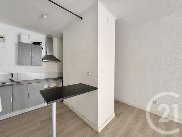 Appartement F1 &agrave; louer - 1 pi&egrave;ce - 31,34 m2 - Ajaccio - 201 - CORSE