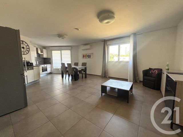 Appartement F3 &agrave; louer - 3 pi&egrave;ces - 78 m2 - Ajaccio - 201 - CORSE