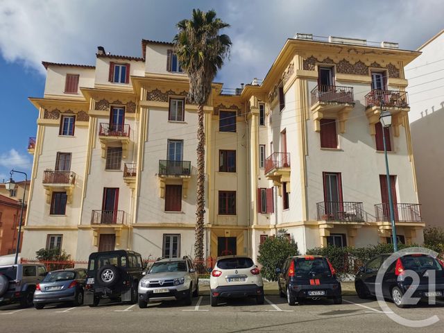 Appartement F3 &agrave; louer - 3 pi&egrave;ces - 55,04 m2 - Ajaccio - 201 - CORSE
