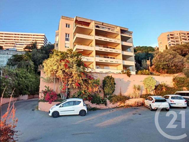 Appartement F2 &agrave; louer - 2 pi&egrave;ces - 50 m2 - Ajaccio - 201 - CORSE