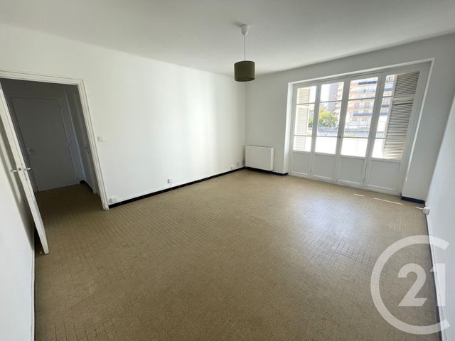 Appartement F2 &agrave; louer - 2 pi&egrave;ces - 60 m2 - Ajaccio - 201 - CORSE